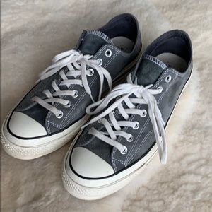 Men’s suede converse